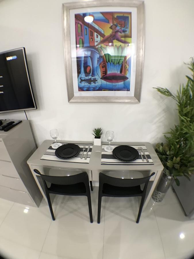 מנילה Jazz Makati Luxury Apartment מראה חיצוני תמונה